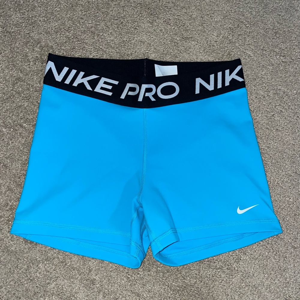 Nike Pro Shorts - Turquoise Blue